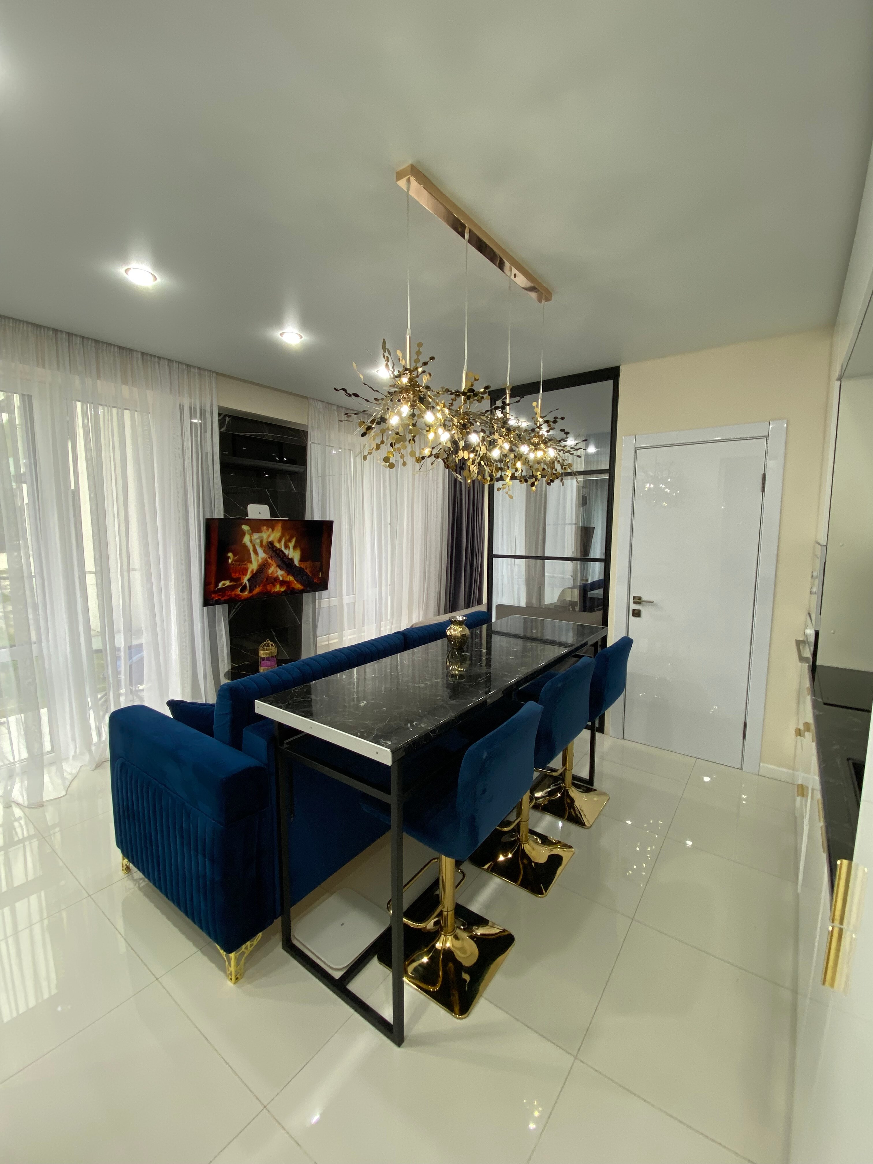 Фото Апартаменты с бассейном