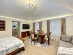 FlatStay (Galernaya Street, 25) ، سكن للإيجار اليومي