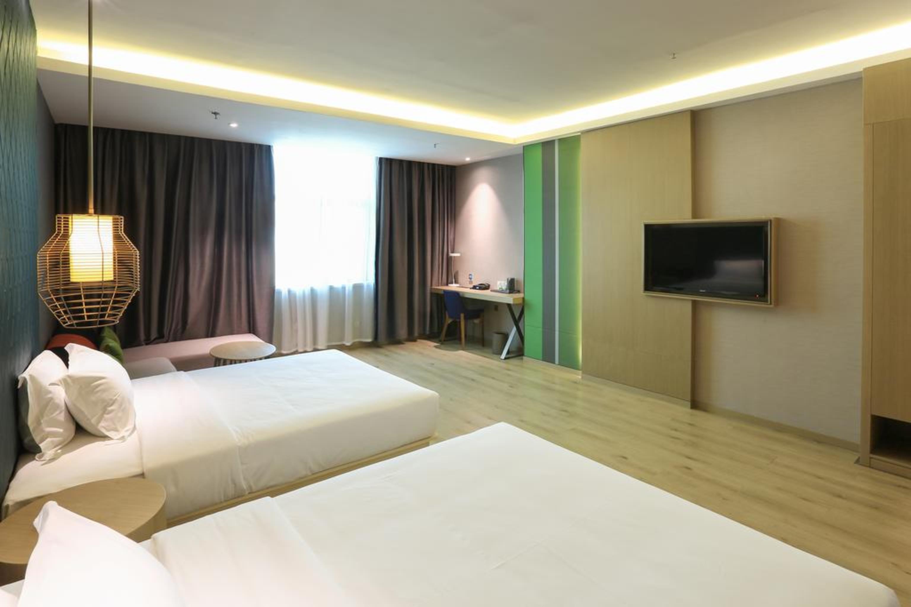 Фото ibis Styles Xiamen Zhongshan Rd Walking Street