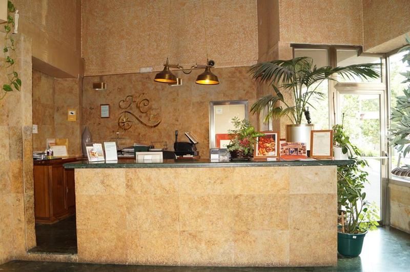 Фото Hotel Caballero Errante