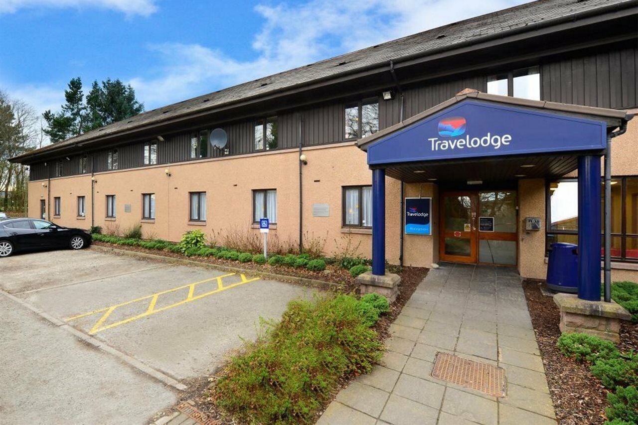 Фото Travelodge Aberdeen Airport