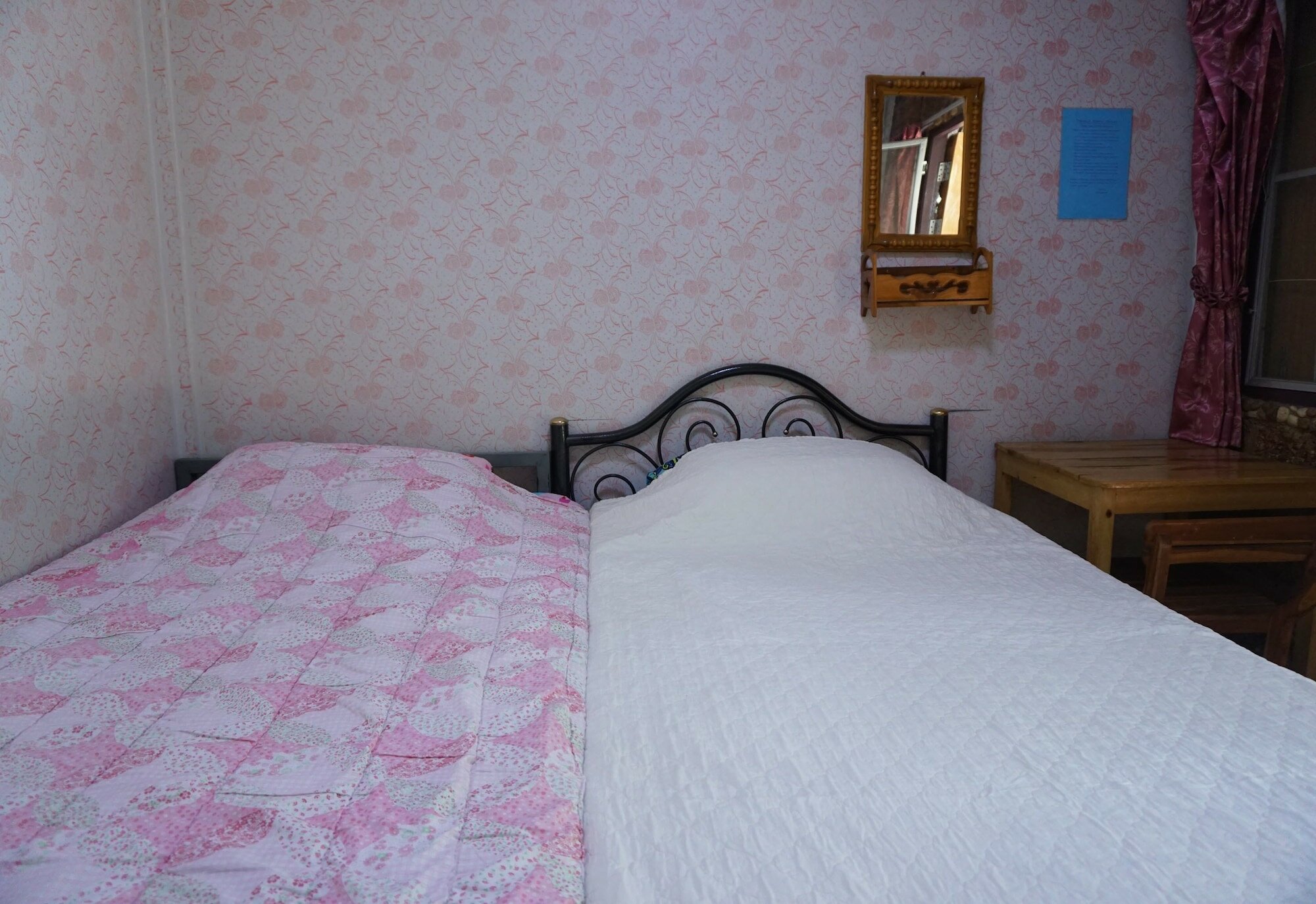 Фото Three J Guesthouse