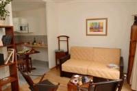 Фото Short Stay Group Museum View Serviced Apartments