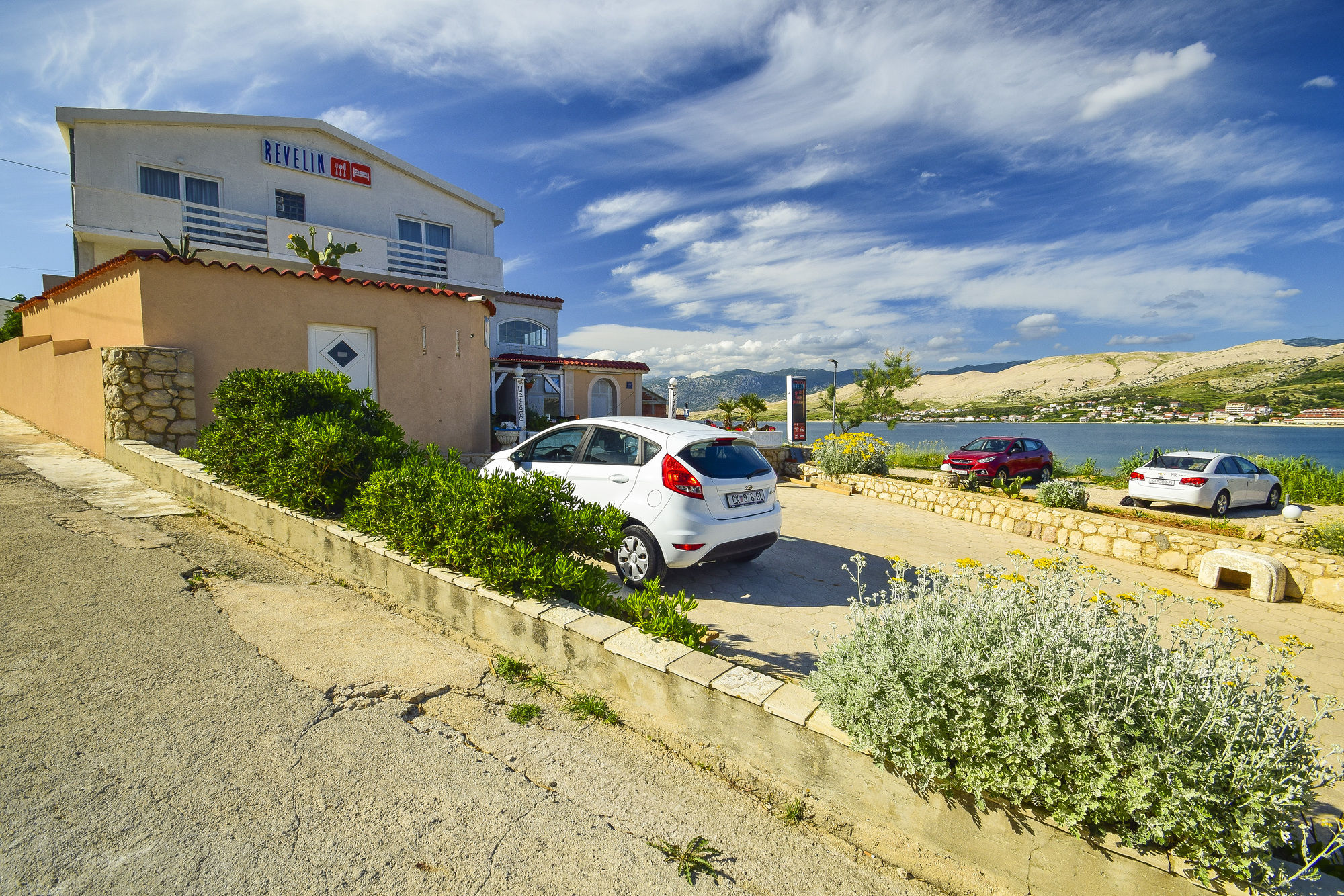 Фото Guest house Revelin