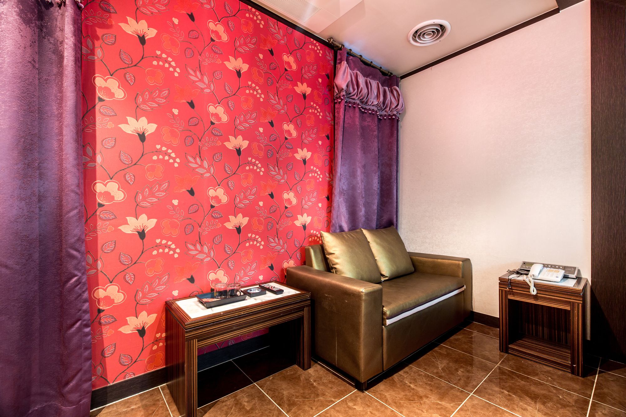 Фото Hotel Tirol