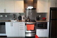 Фото Life Suites - Front and Spadina