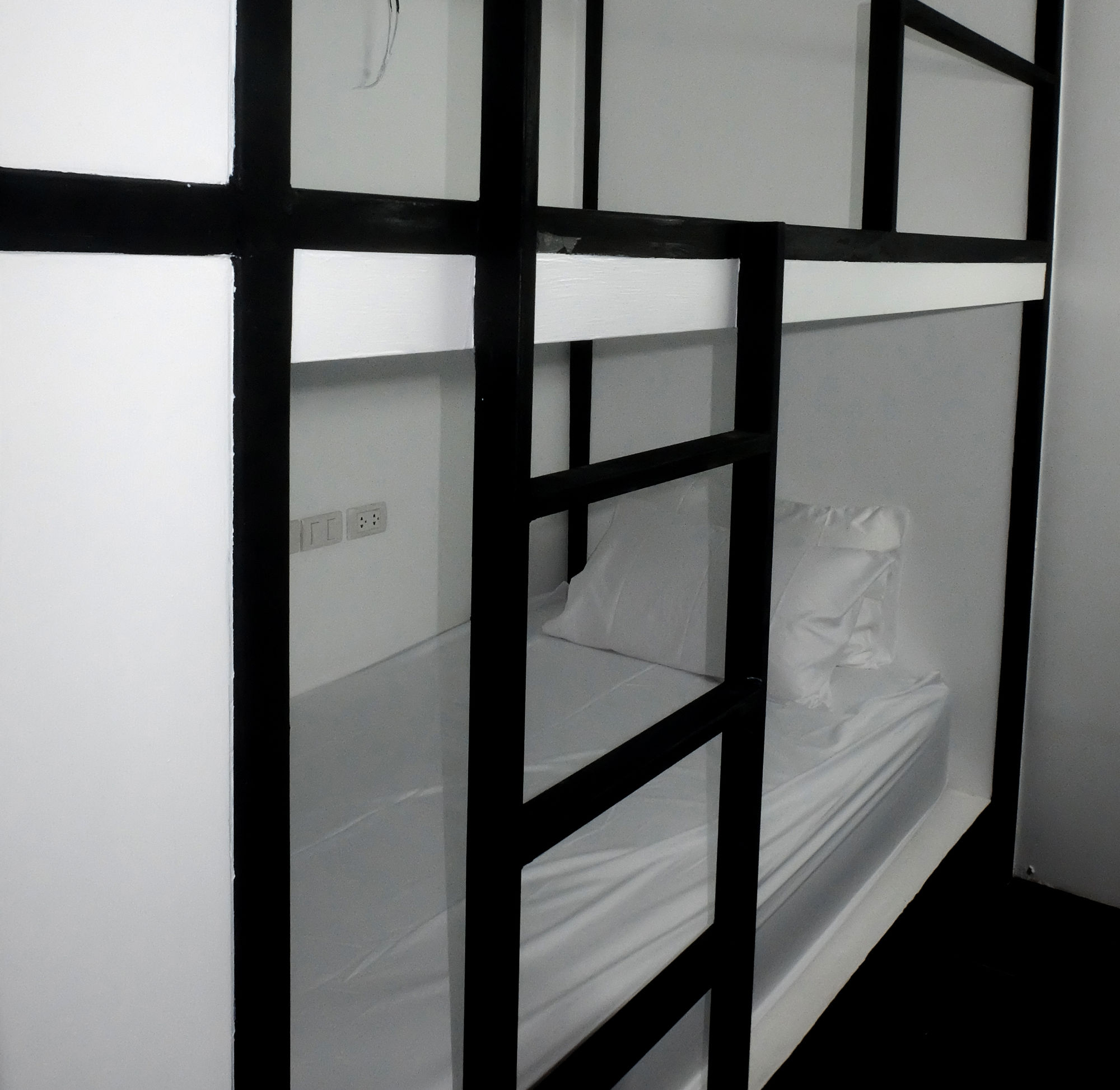 Фото The Common Hostel