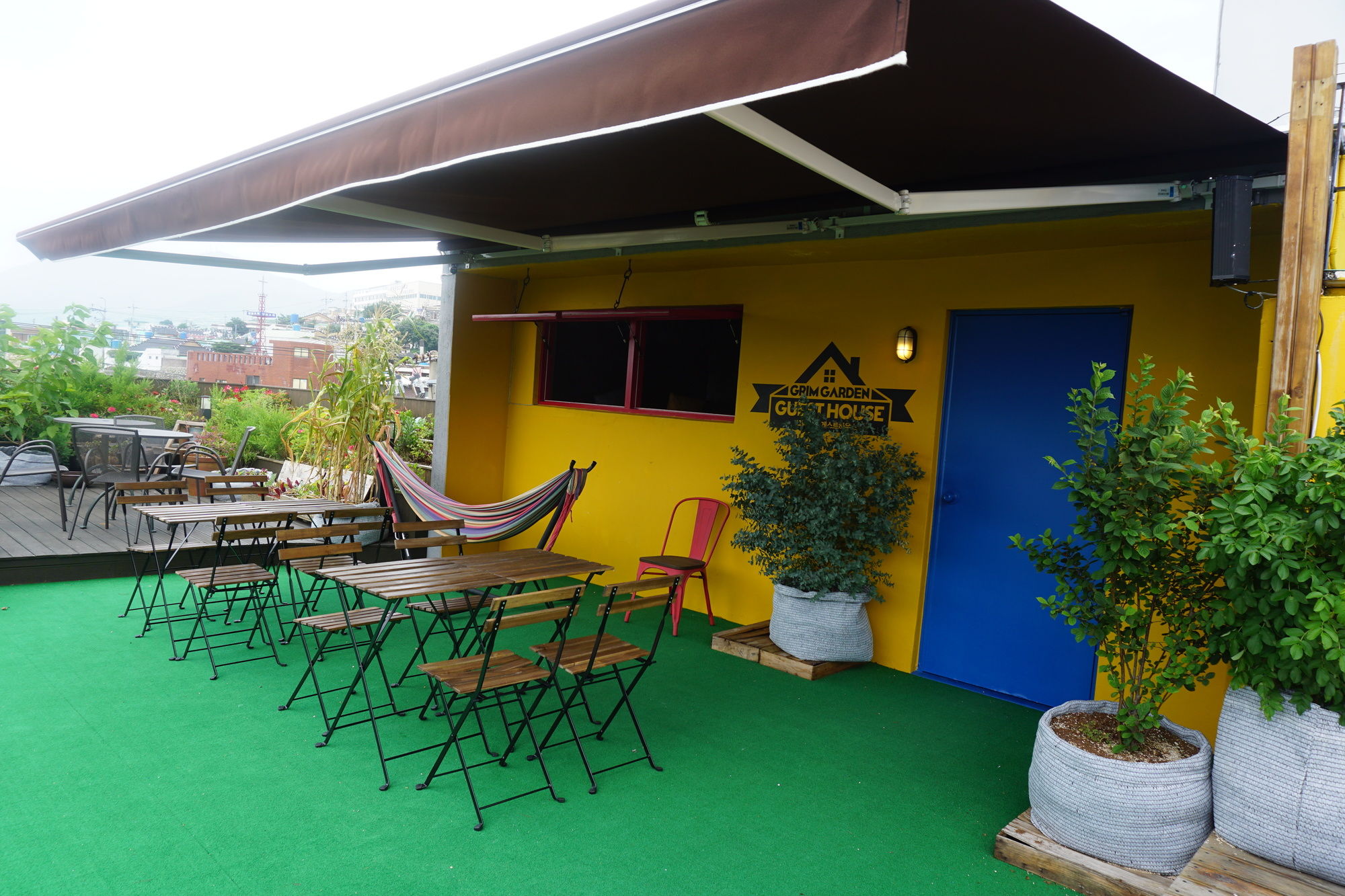 Фото Grim Garden Guest House