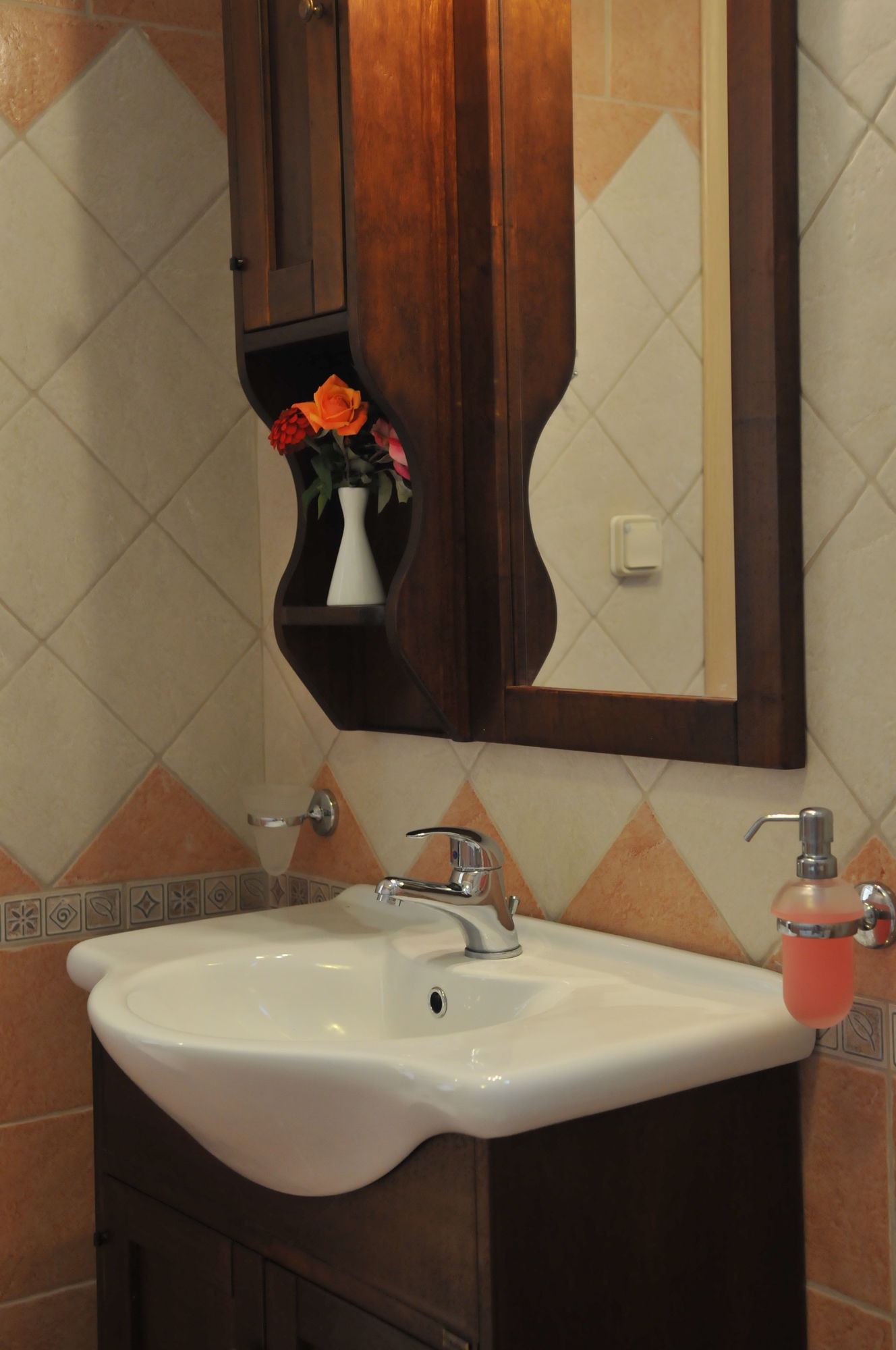 Фото Finiki Plaza