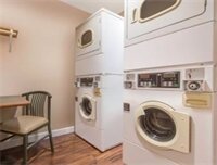 Фото Microtel Inn & Suites by Wyndham Raton