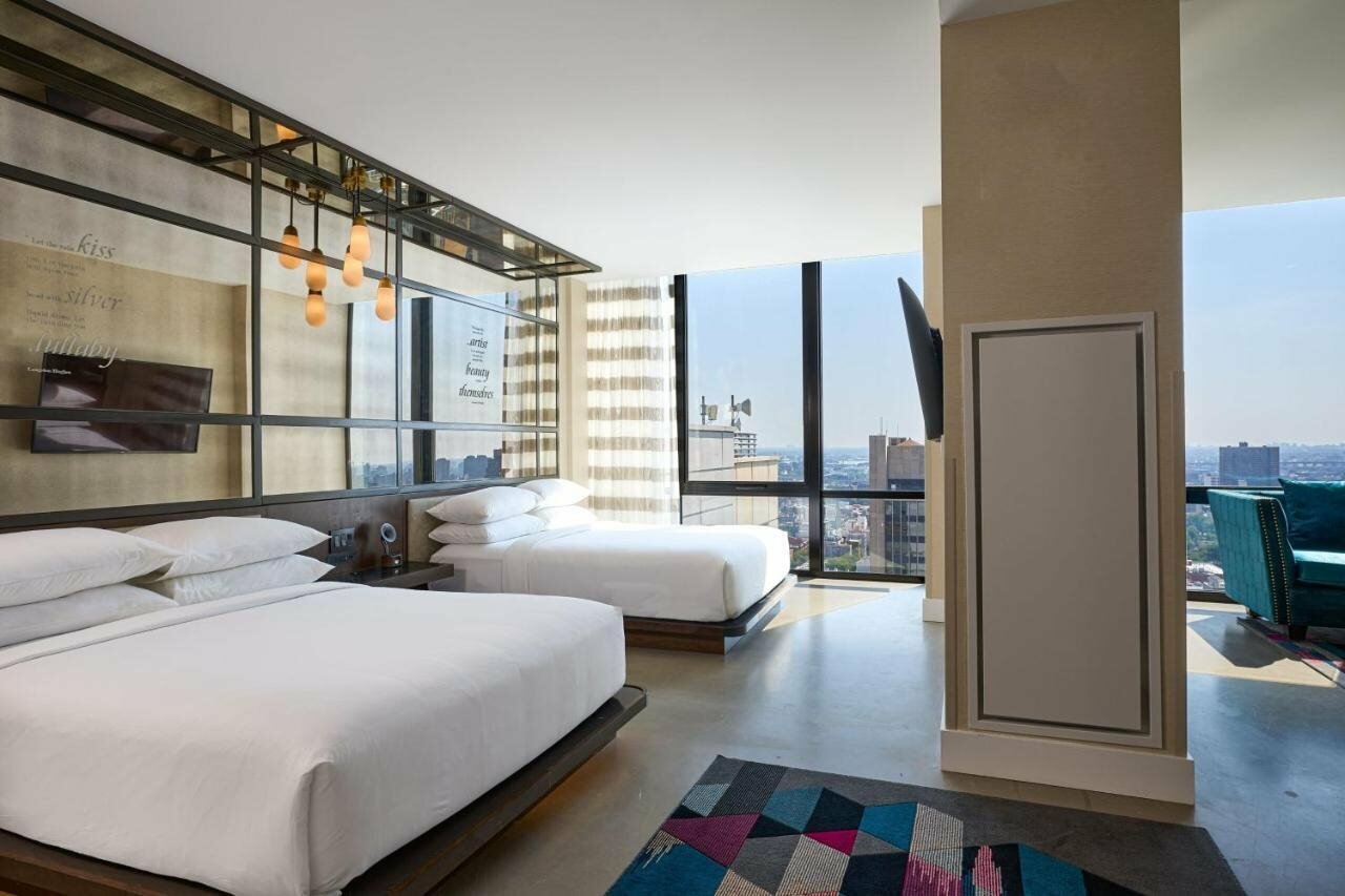 Фото Renaissance New York Harlem Hotel