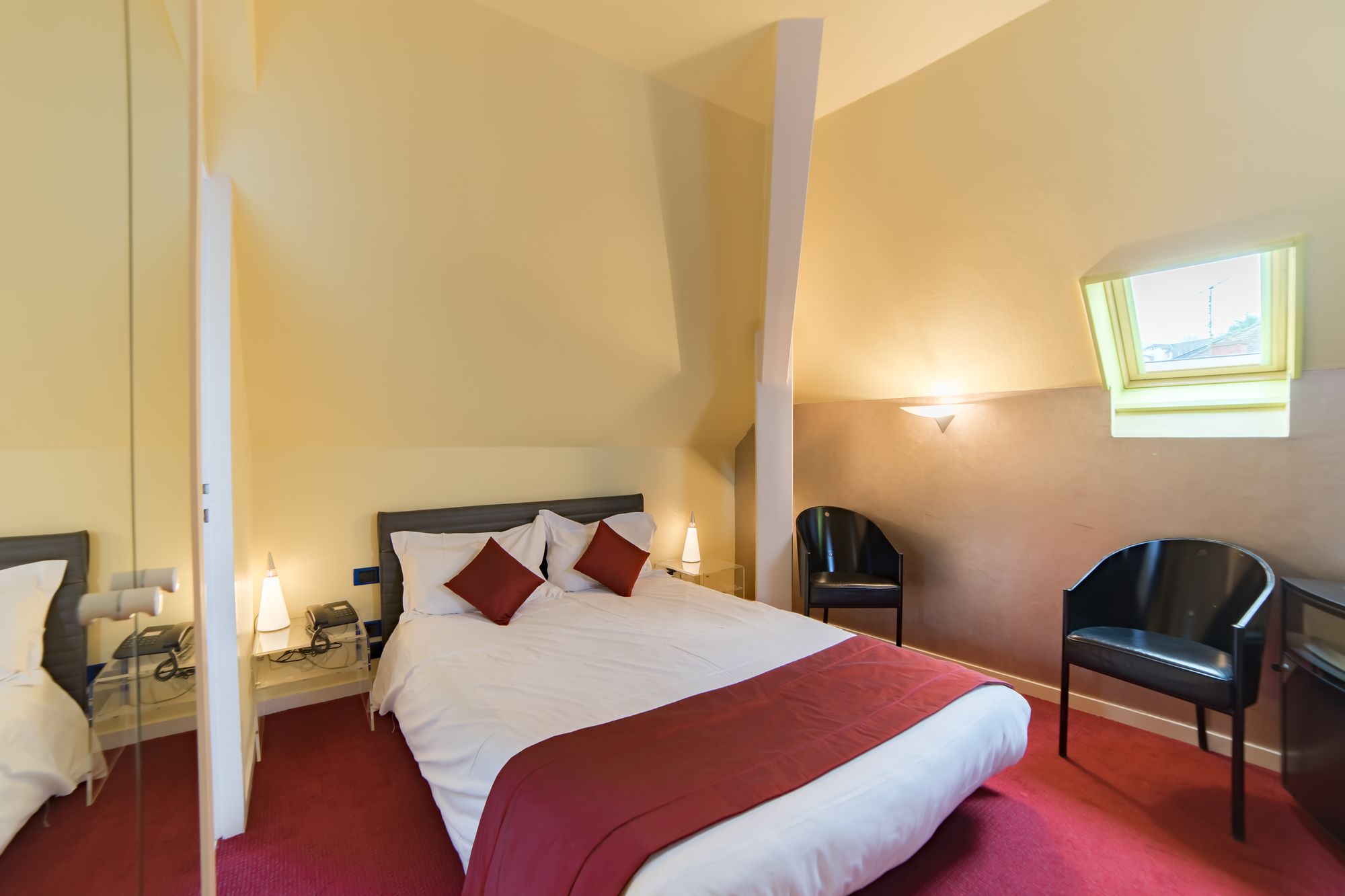 Фото Hôtel du Palais de l'Isle