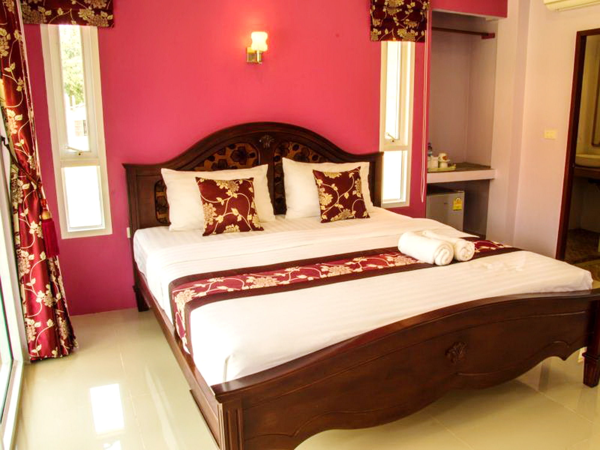 Фото Lanta Riviera Villa Resort