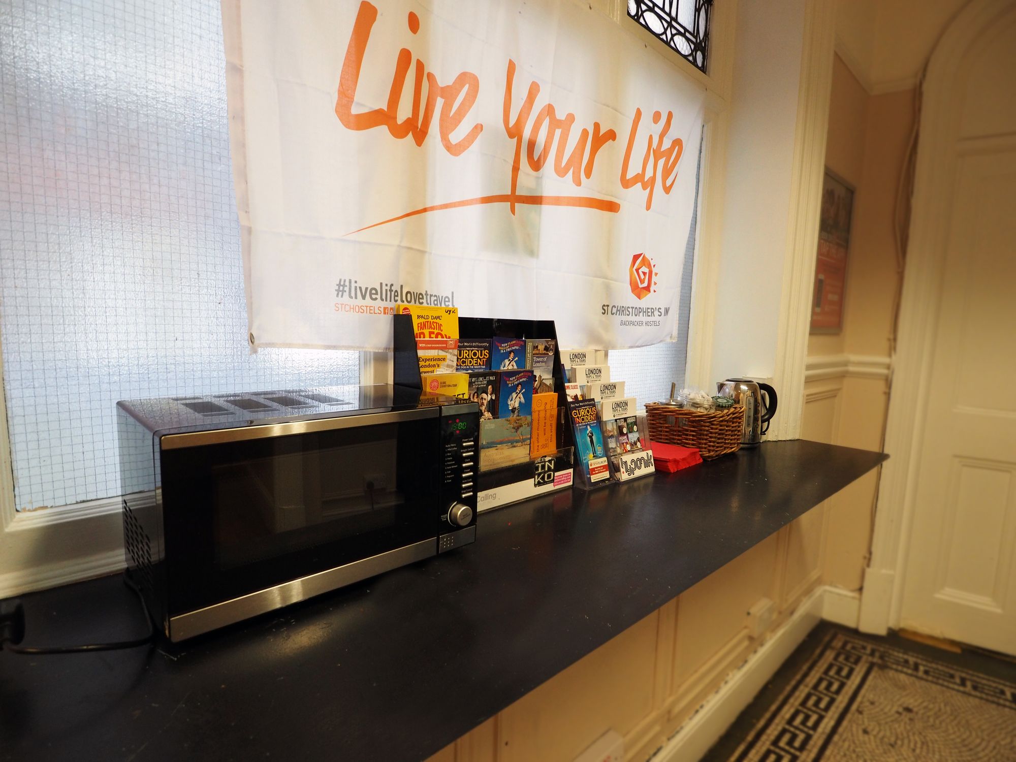 Фото St Christopher's Inn Hammersmith