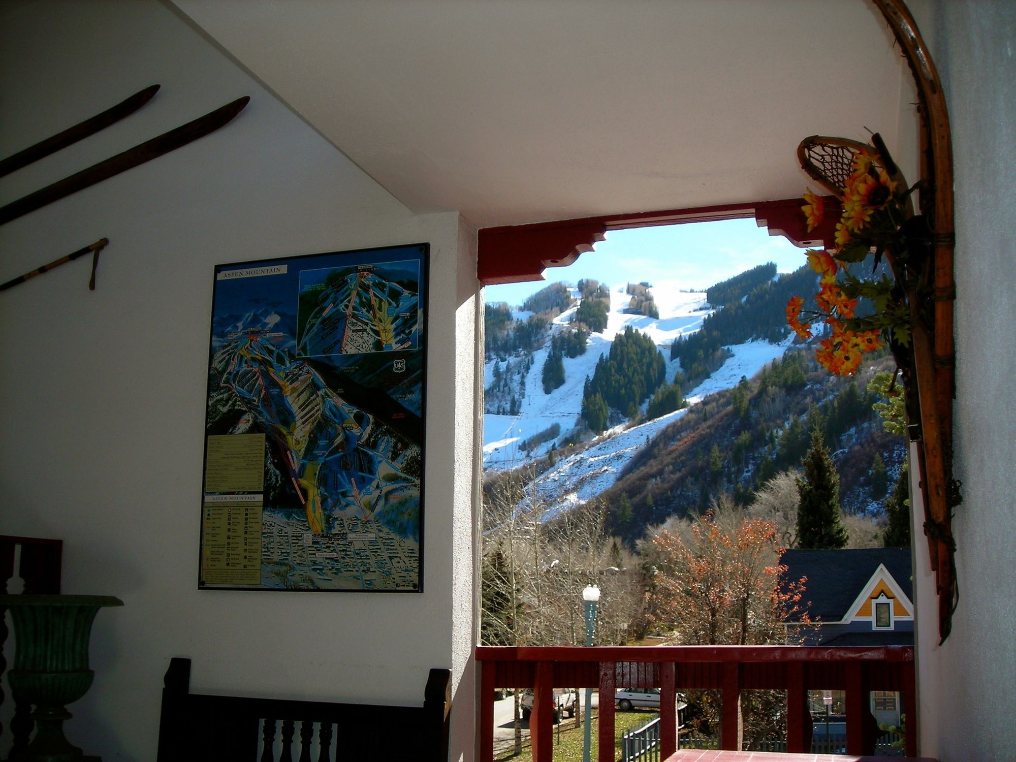 Фото Tyrolean Lodge