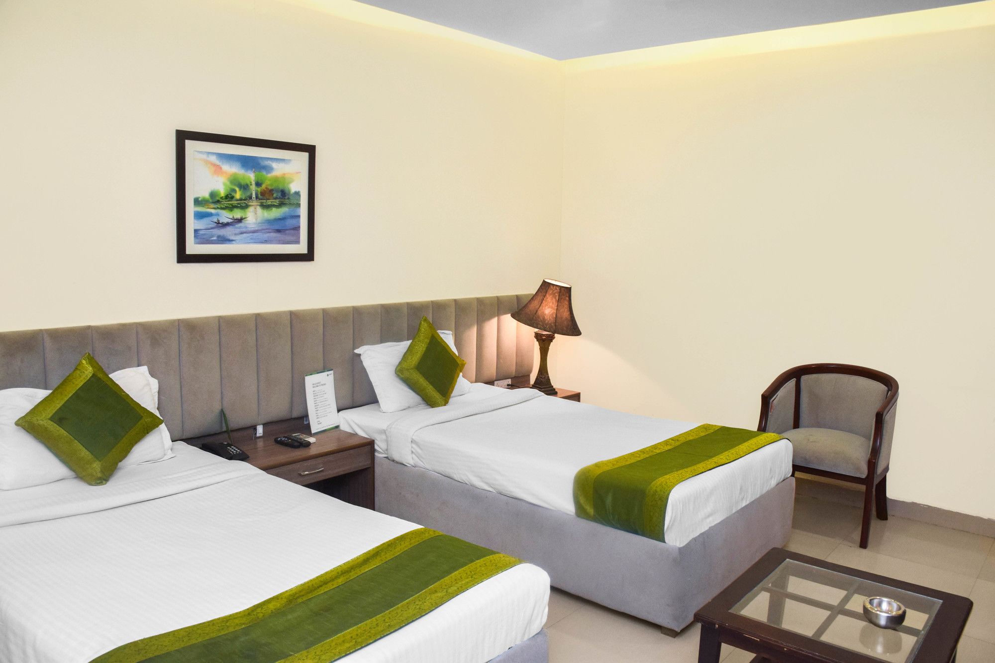 Фото Treebo Trip Metro Inn