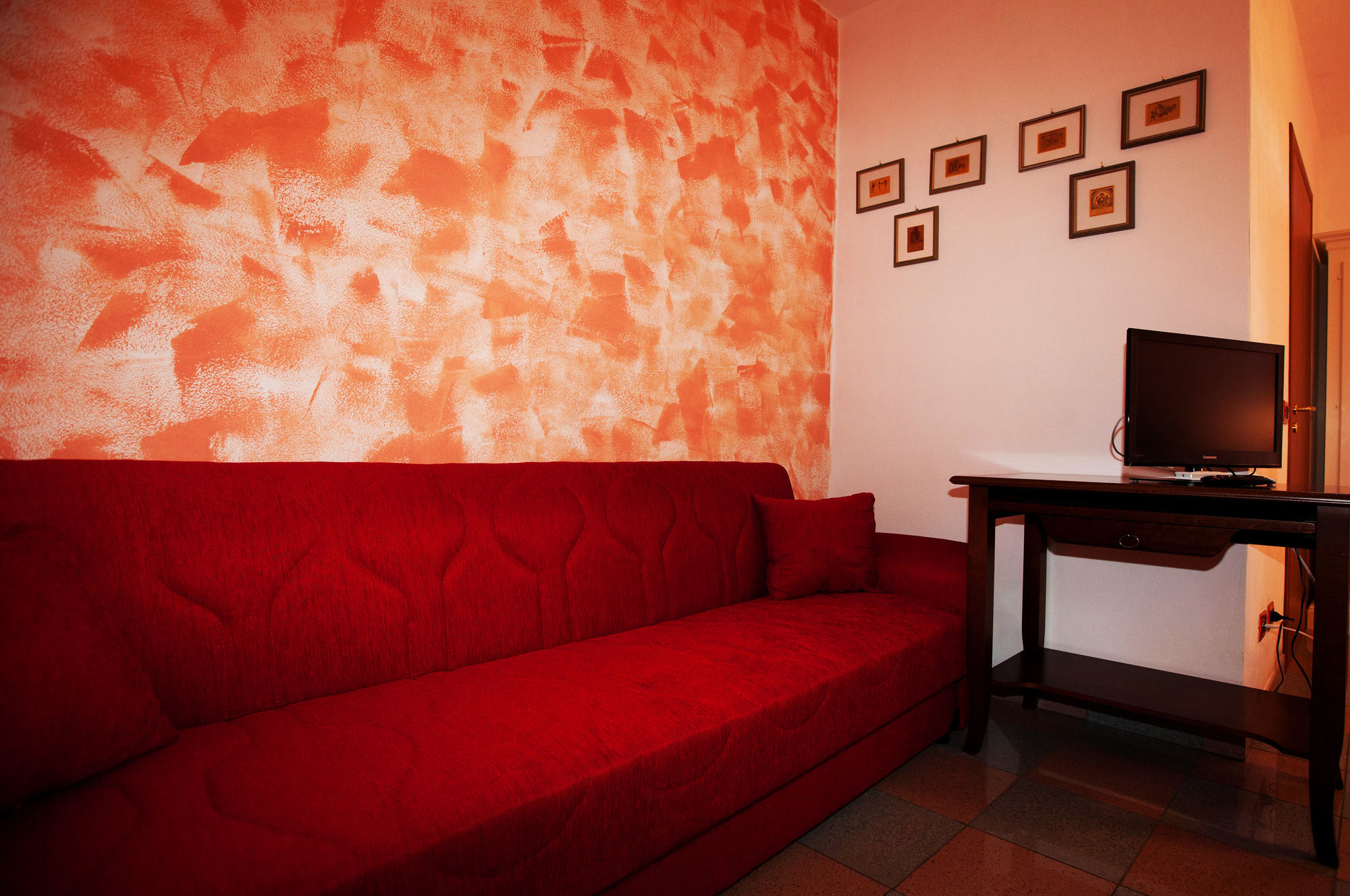 Фото La Casa Rossa Country House