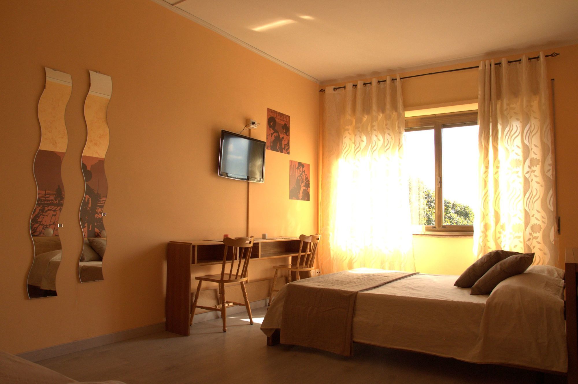 Фото Movie Home B&b