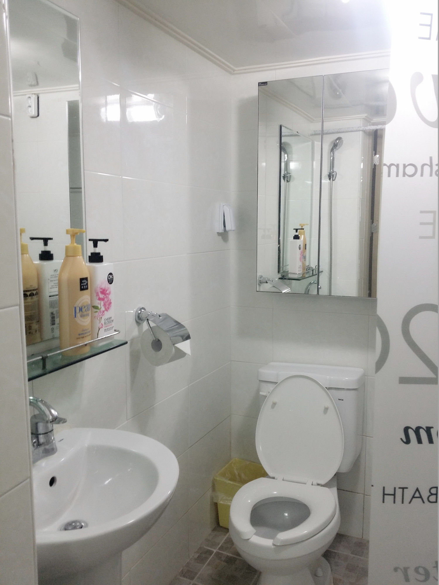 Фото Guest House Myeongdong