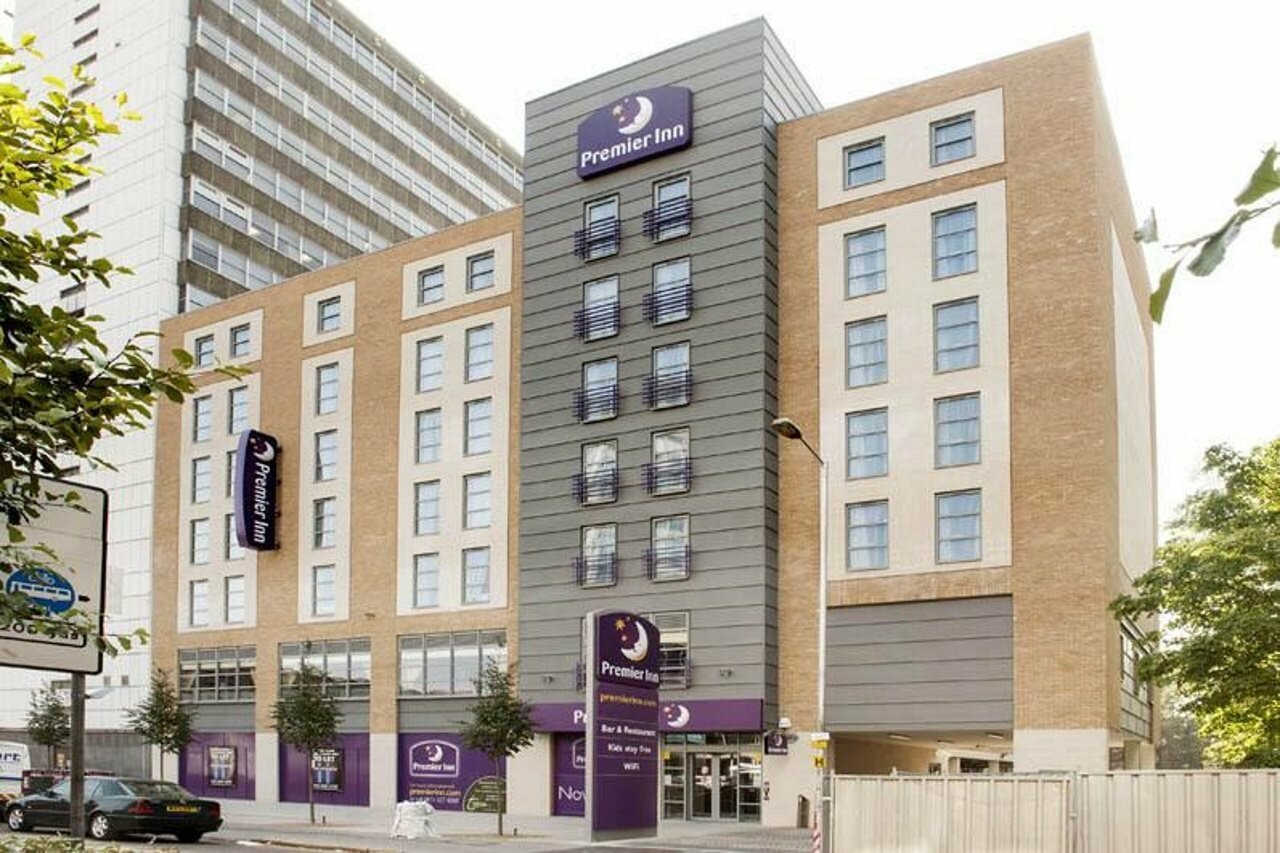 Фото Premier Inn London Croydon Town Centre