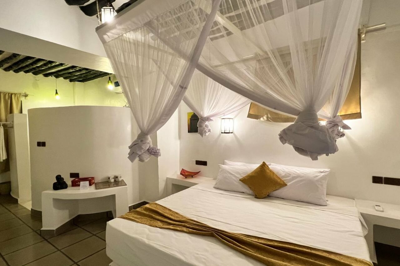 Фото Zanzi House