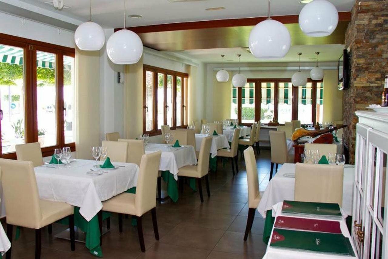 Фото Hotel Mi Casa