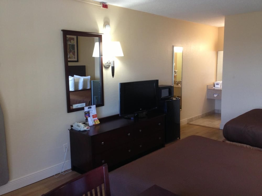 Фото Americas Best Value Inn Orlando