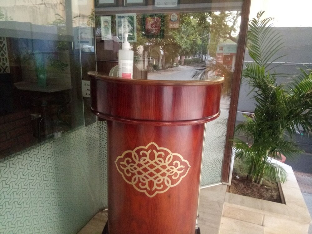 Фото Hotel Prince Gardens