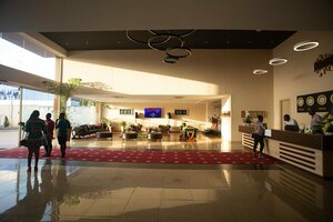 Гостиница Ah Hotel & Conference