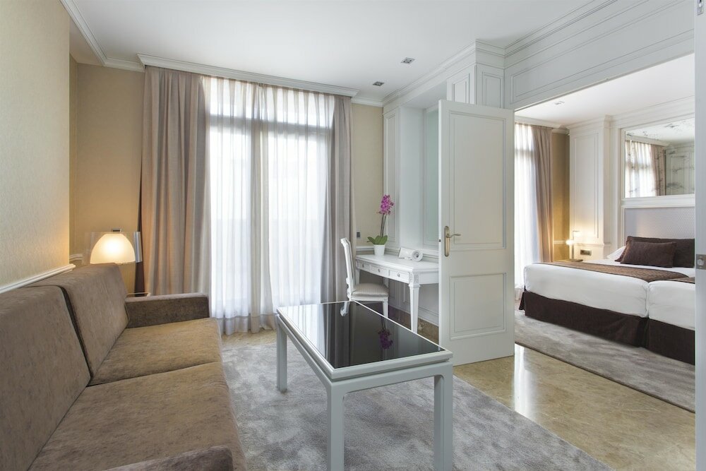 Фото 200121977455