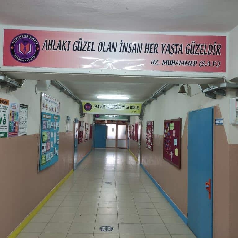 School Fethibey Secondary School, Afyonkarahisar, photo