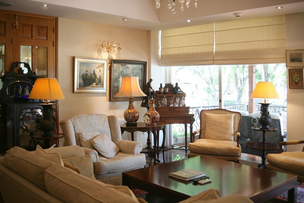 Фото Chrielka Hotel Apartments