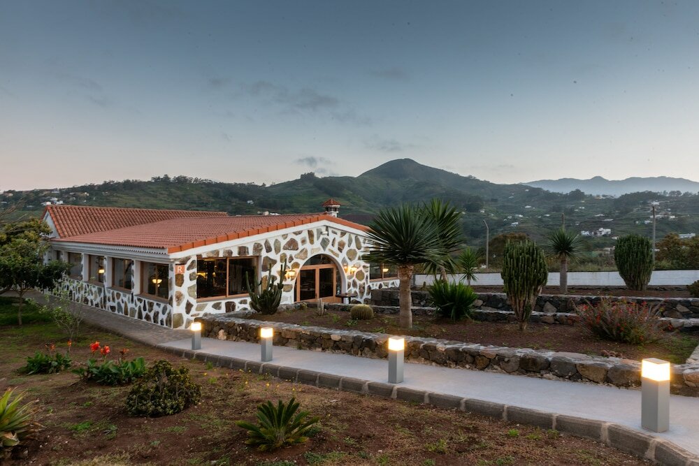 Фото Hotel Melva Suite