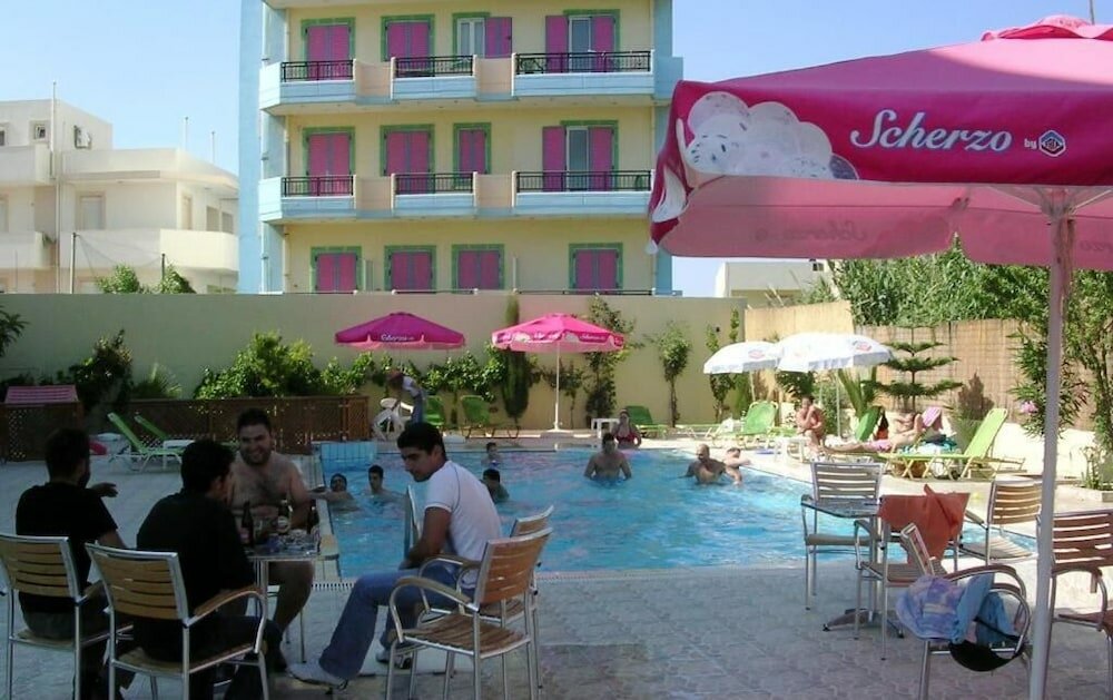 Фото Eleni Palace