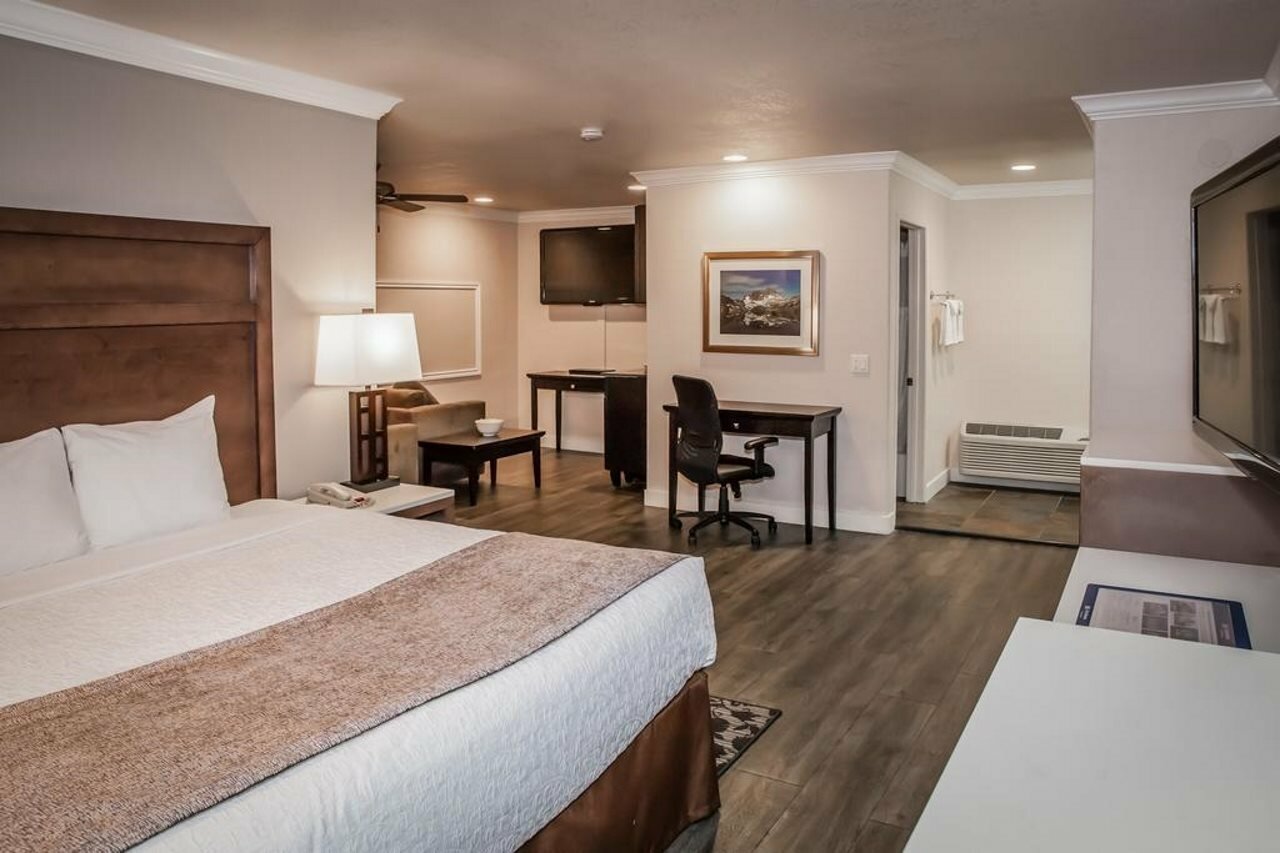 Фото Best Western Bishop Lodge