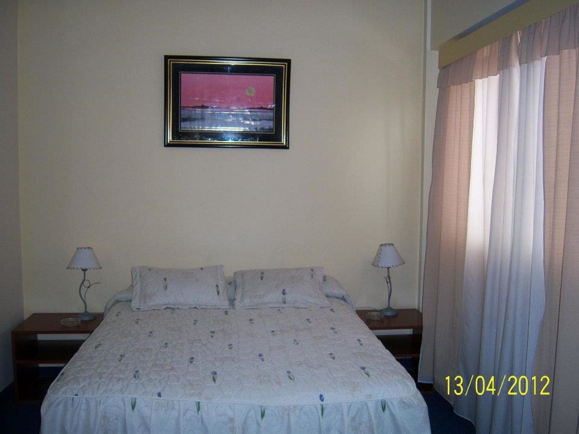 Фото Hotel Adrazi