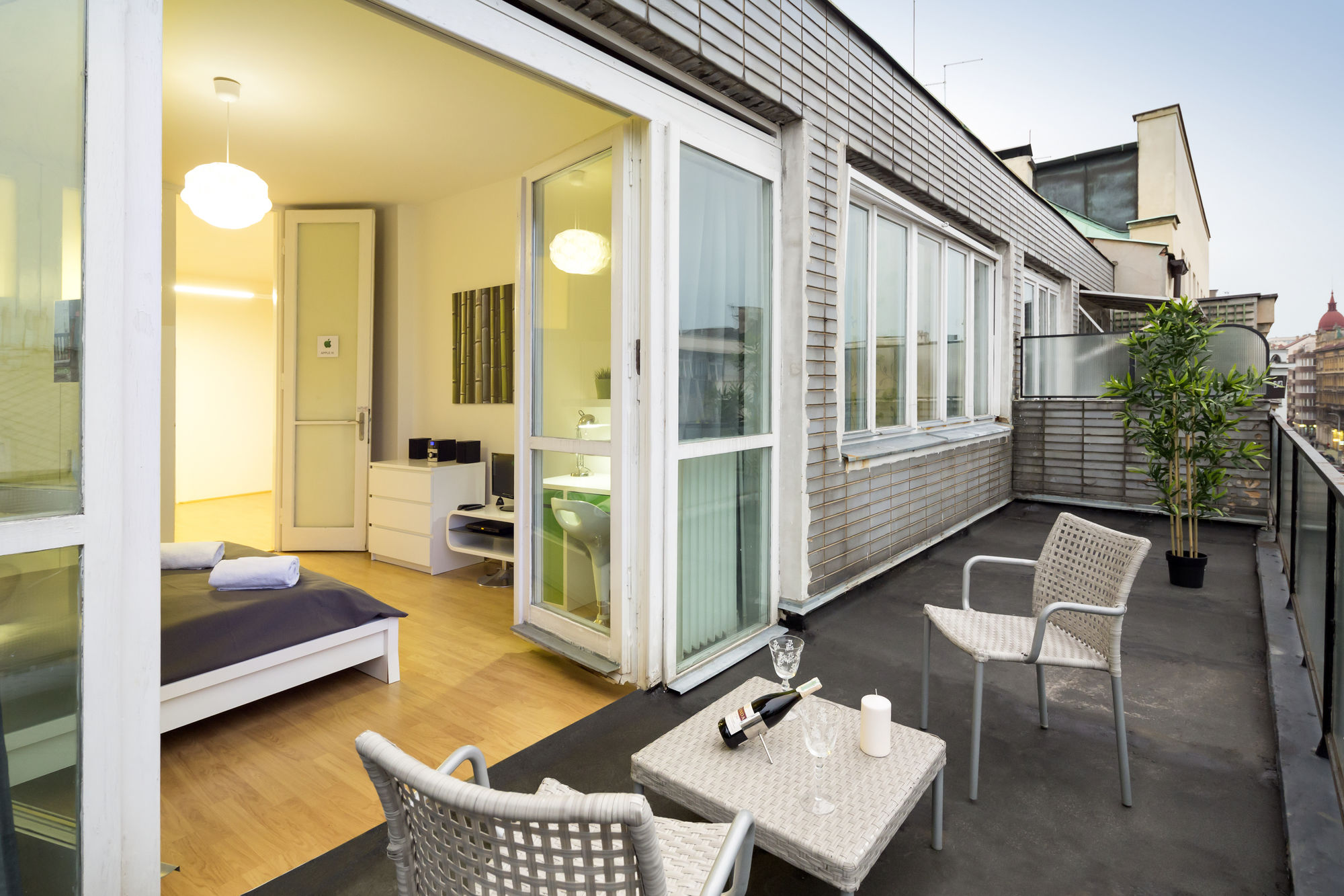 Фото отеля 2