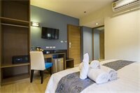 Фото Eleven Avenue Suites Bangkok