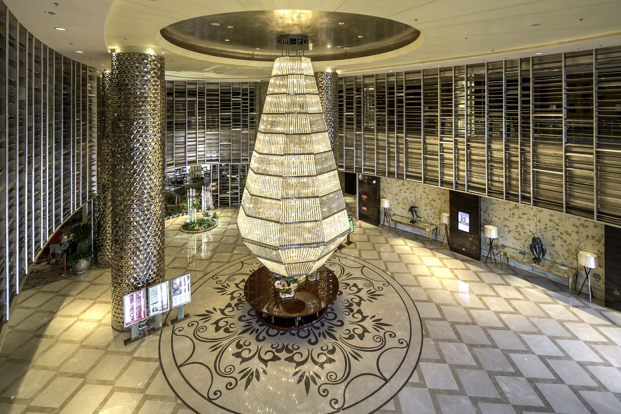 Фото Sanding New Century Grand Hotel Yiwu