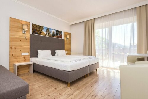 Внешний вид отеля Hotel Almrausch в Заальбах-Хинтерглемме, фото 3