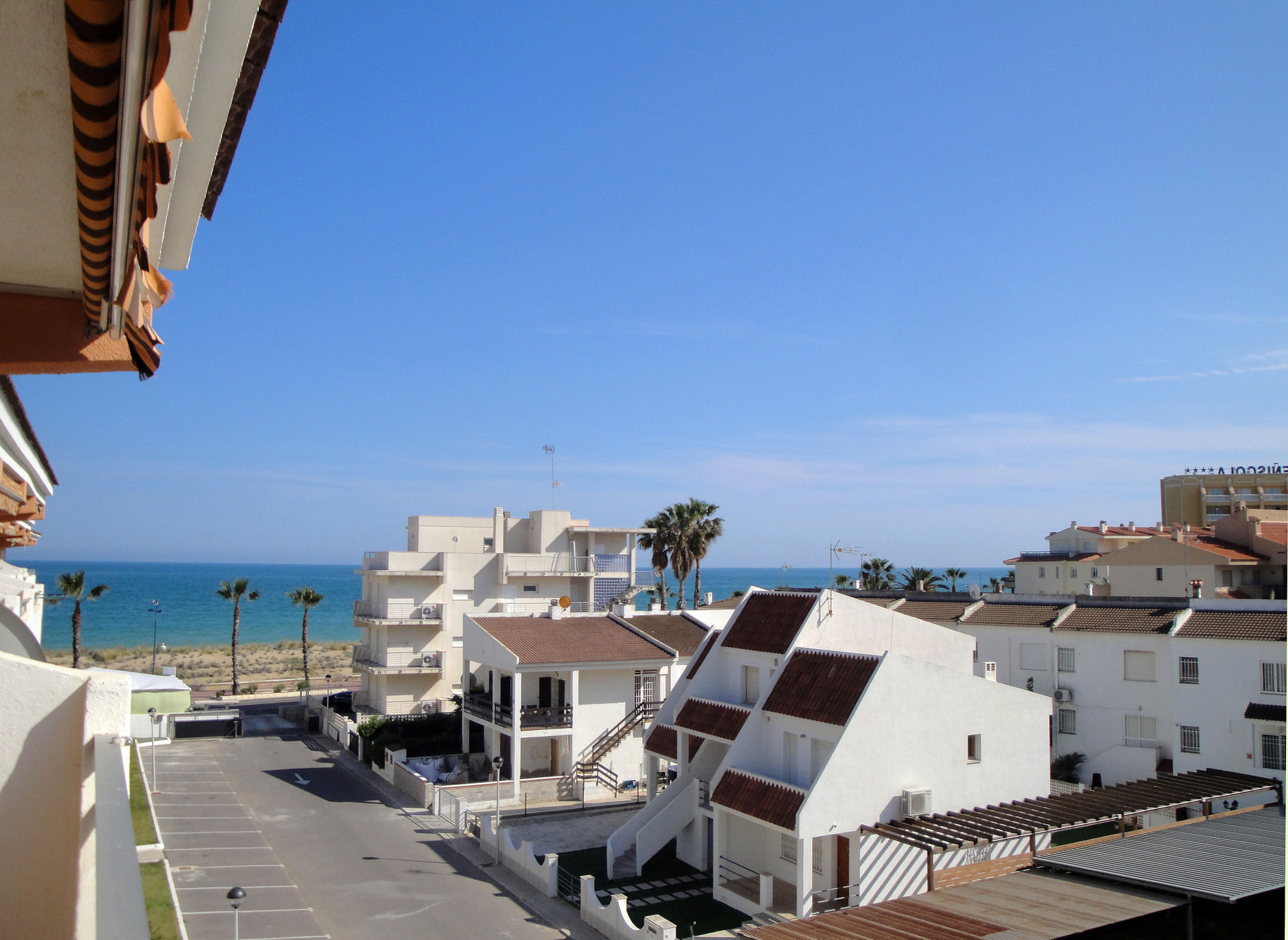 Фото Apartamentos Voramar 3000