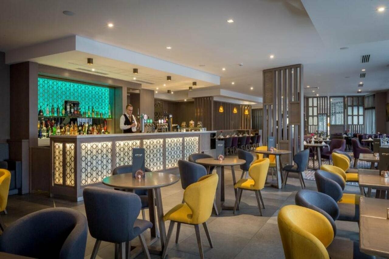 Фото Maldron Hotel Pearse Street