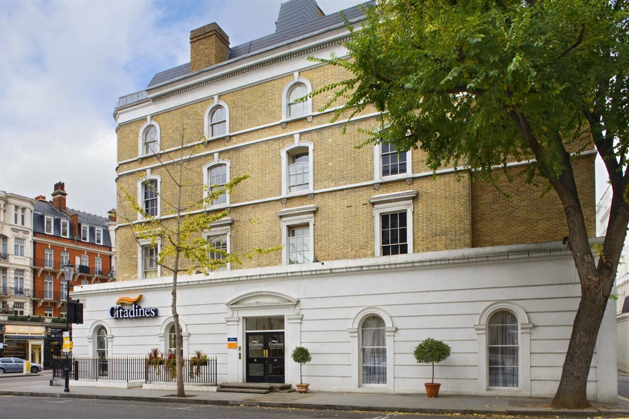 Фото отеля 1