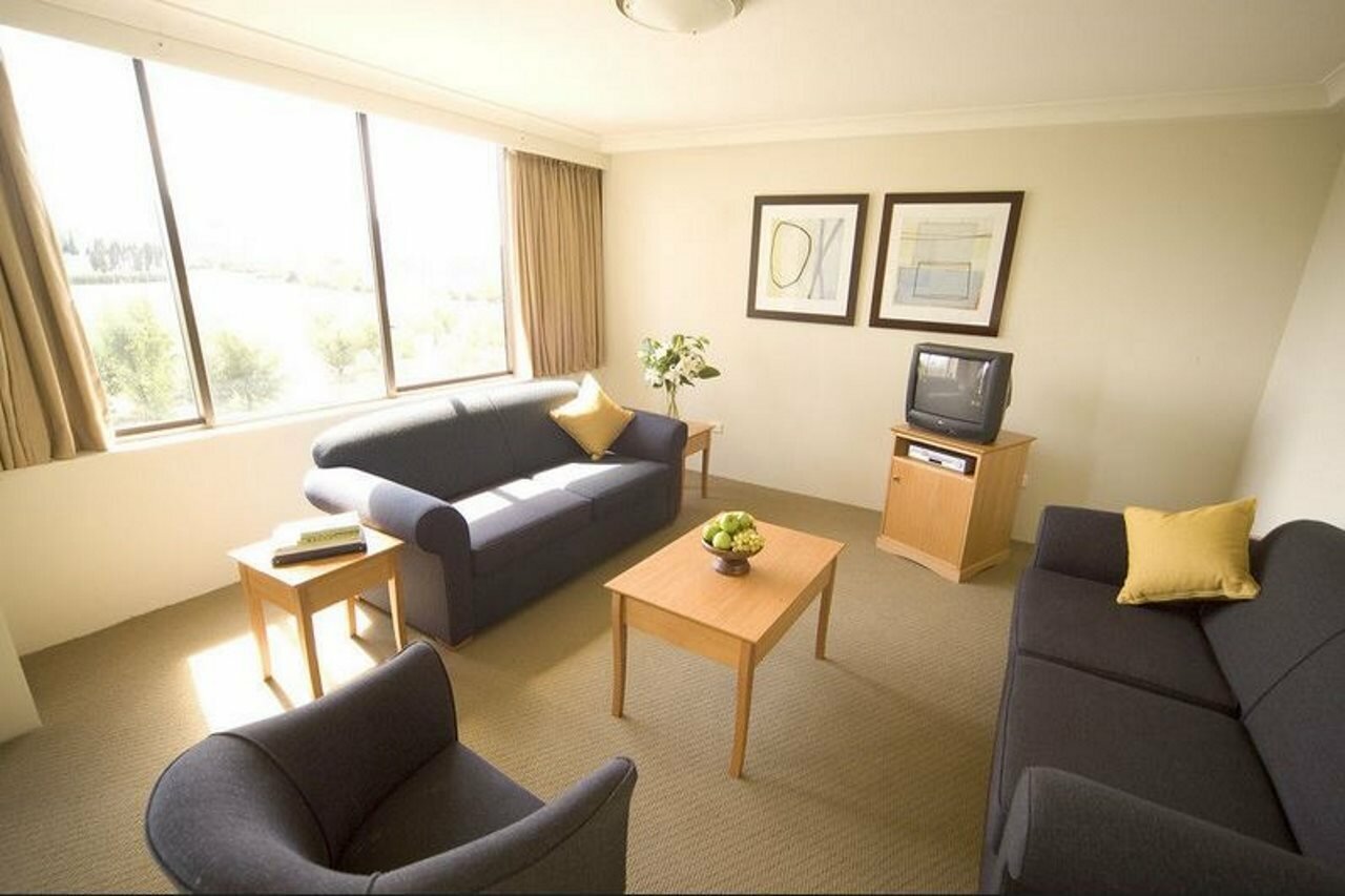 Фото BreakFree Capital Tower