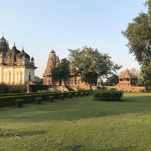 Внешний вид отеля Radisson Hotel Khajuraho в Кхаджурахо, фото 2