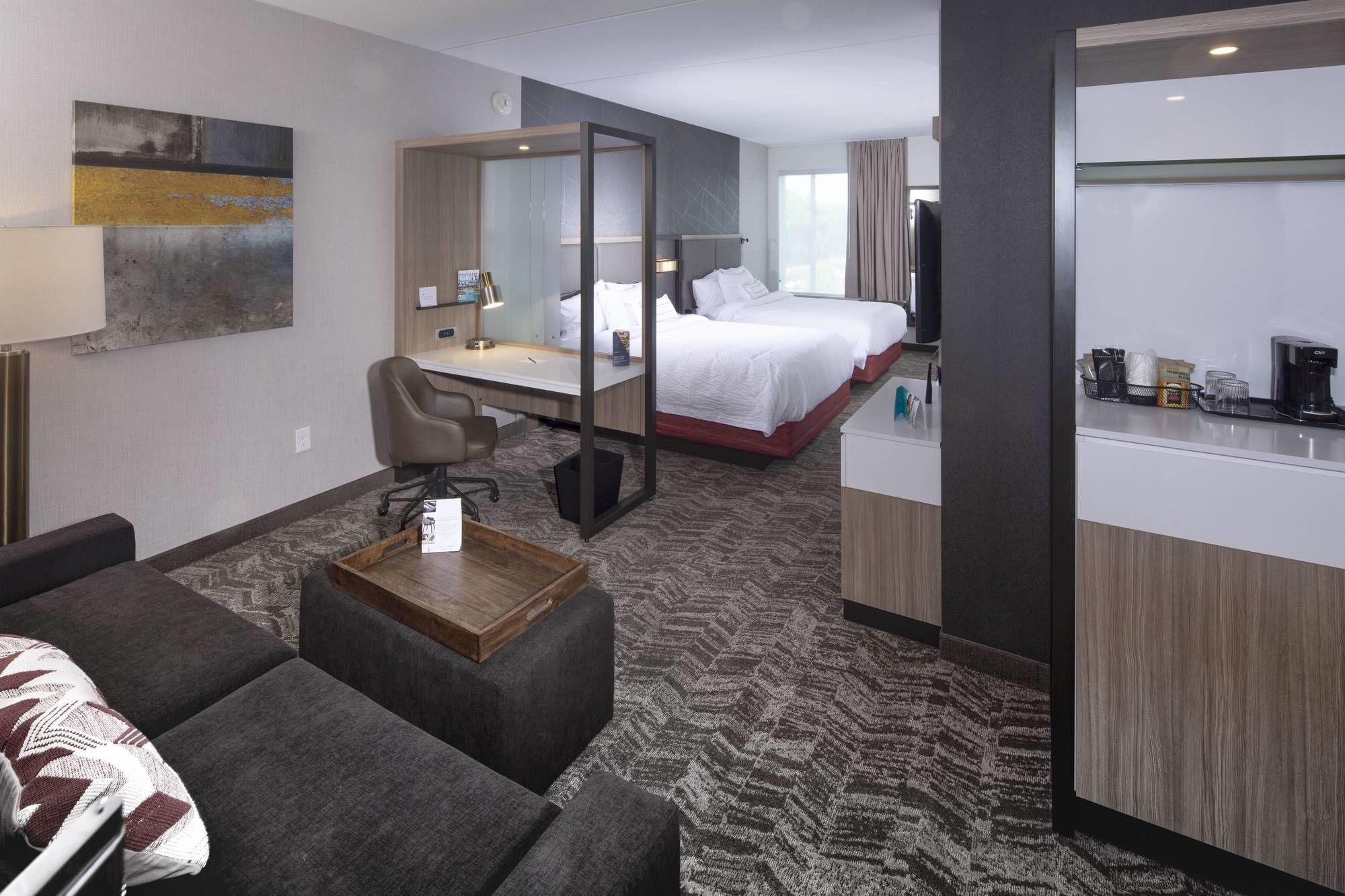 Фото SpringHill Suites by Marriott Newark Downtown