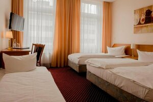 Гостиница Hotel Lumen am Hauptbahnhof