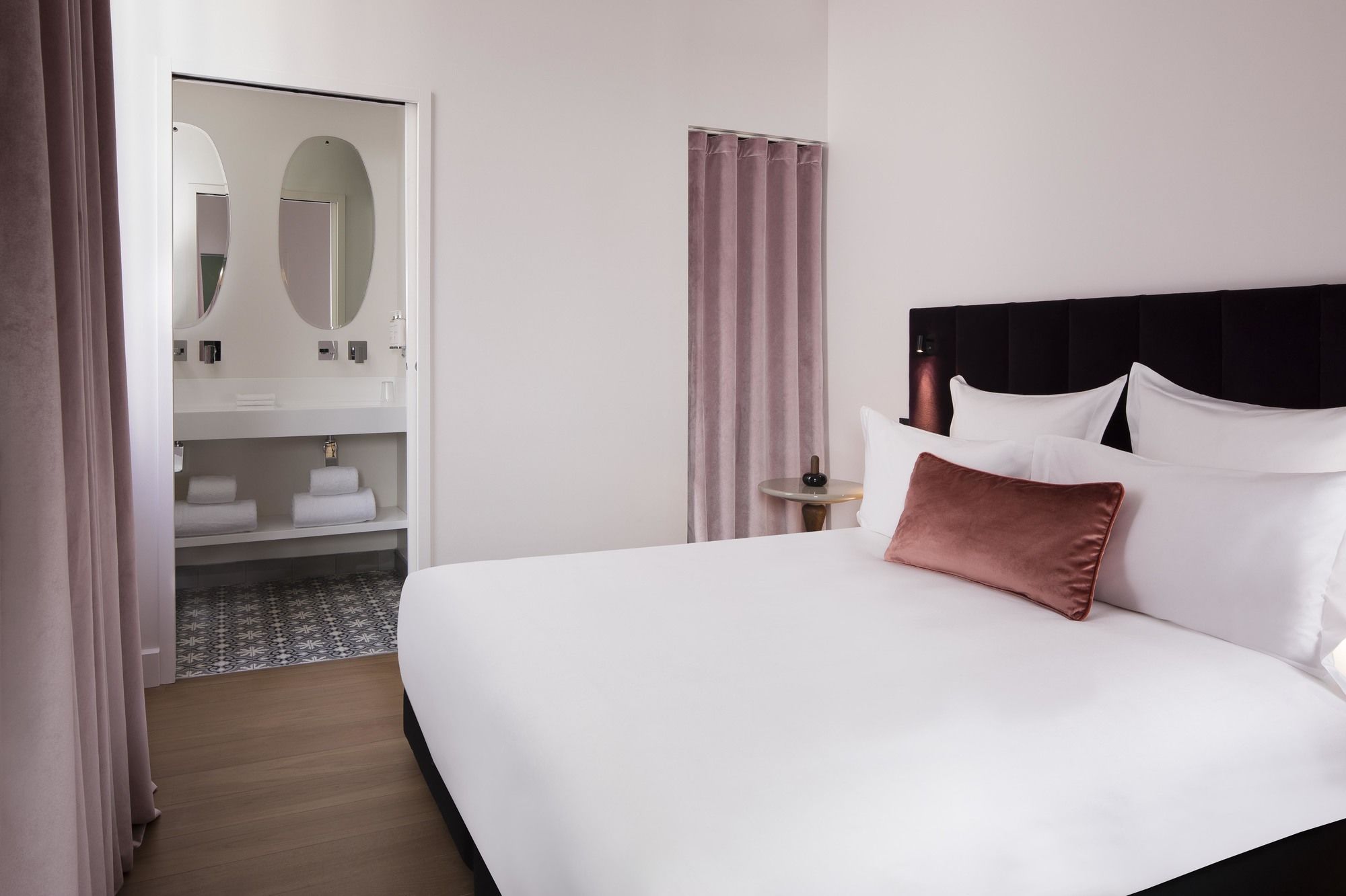 Фото Hôtel Cardinal