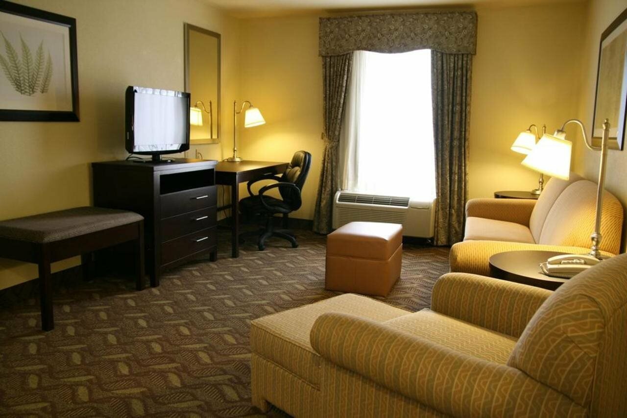 Фото Hampton Inn & Suites Houston-Cypress Station