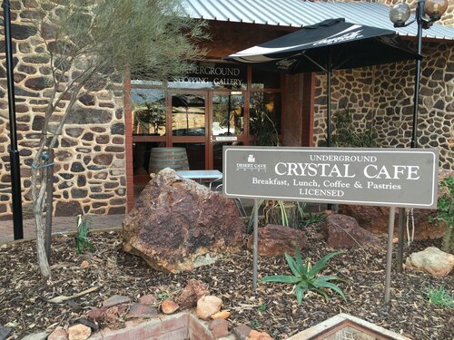 Гостиница Desert Cave Hotel в Кубер-Педи